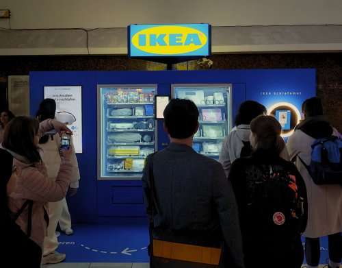 Deadline verpasst: Bei diesen IKEA-Automaten zahlst du mit deinem Gähnen