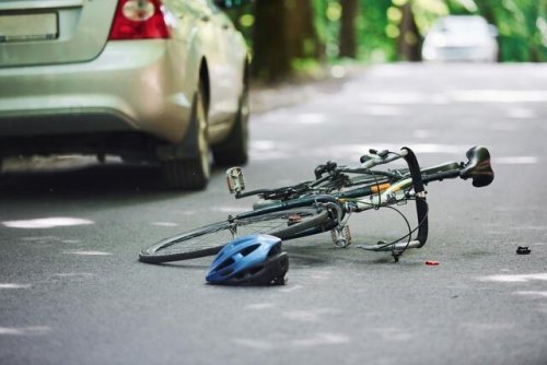 Edenkoben - Autofahrerin gefährdet 13-Jährigen