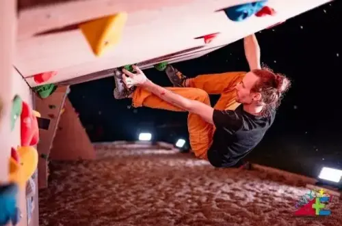 Ein Abend voller Begegnungen: „Lange Nacht des Boulderns“ in Lachen-Speyerdorf