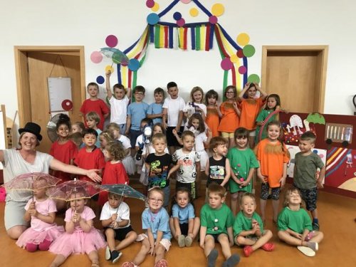 Zirkus "Jimbabaluschka" macht Kinder stark