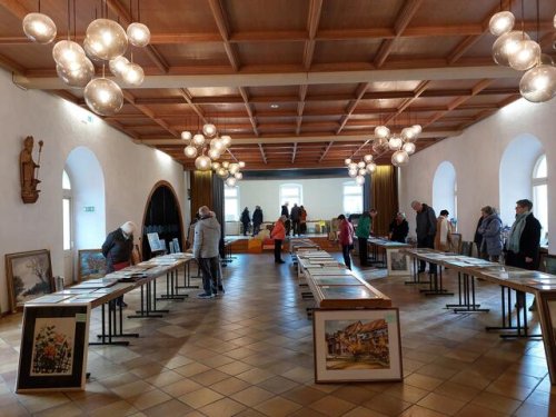 Kunstmarkt spült 9.400 Euro in die Kasse