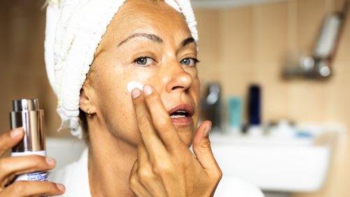 These Are the 4 Worst Skincare Ingredients For Aging Skin