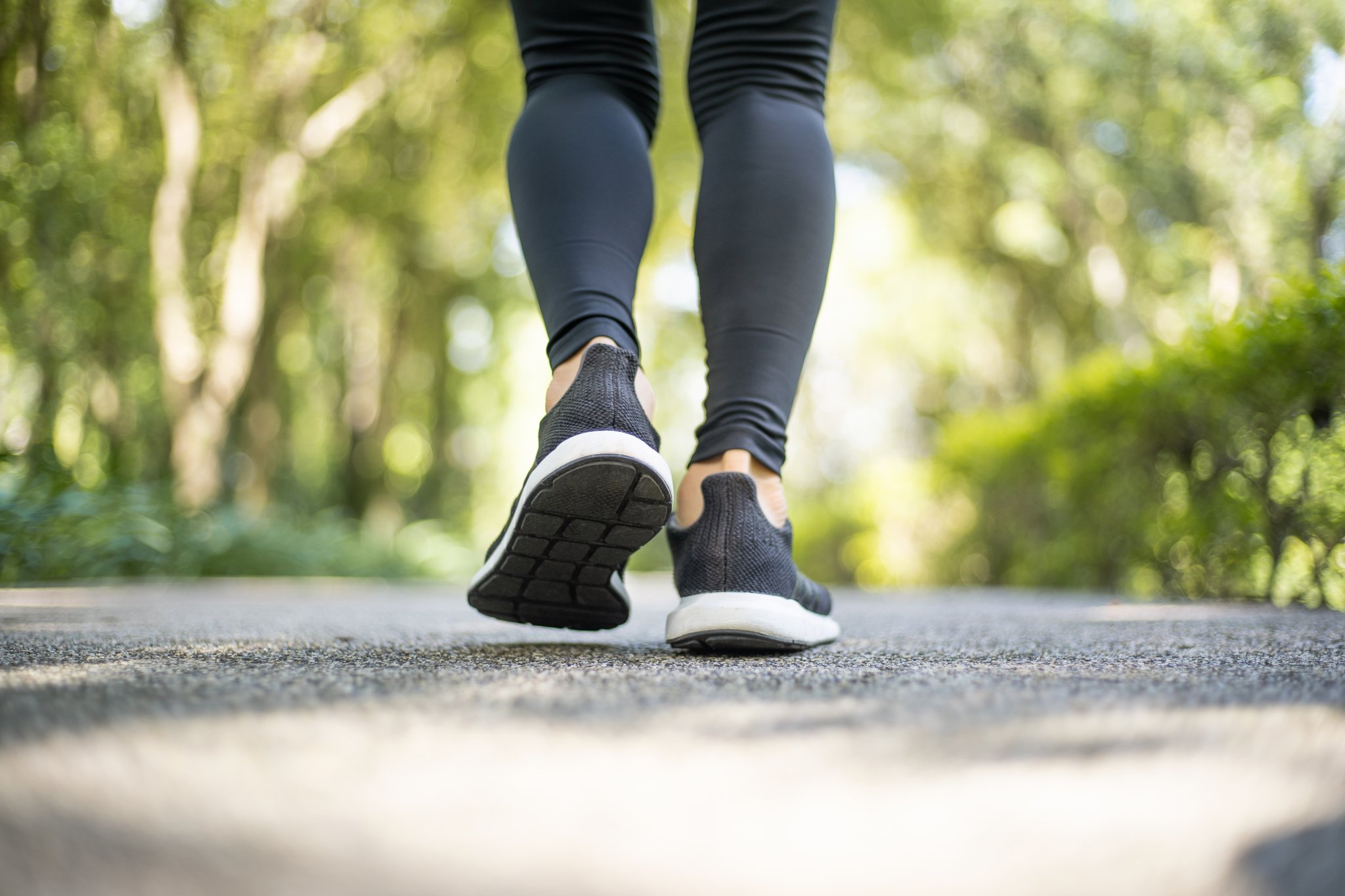 How Much Walking Do You Really Need to Lose Weight? Top Doctors Reveal