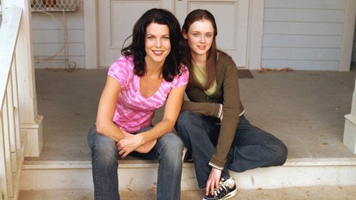 ‘Gilmore Girls’ Cast Then and Now: “It’s A Show; It’s A Lifestyle; It’s A Religion”