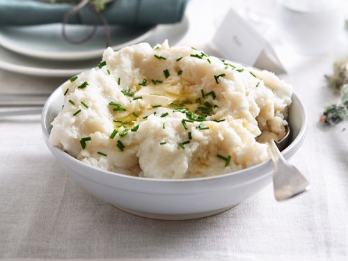 Create Creamy, Dreamy Mashed Potatoes With Martha Stewart’s Secret Ingredient