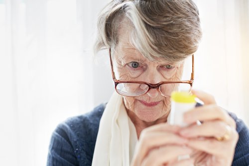 5 Easy Ways to Slow Down Eye Aging