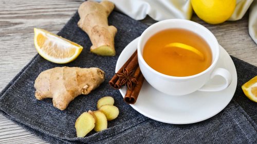 This Warming Spiced Tea Helps Fight Inflammation and Ease Migraine Pain