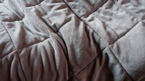 Can a Weighted Blanket Ease Your Anxiety and Depression?