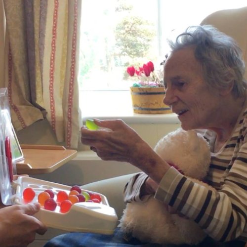 Devoted Grandson Created ‘Edible Water’ So Grandma With Dementia Can Stay Hydrated