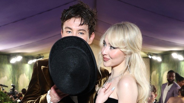 All The Red Flags We Noticed In Sabrina Carpenter And Barry Keoghan's Relationship