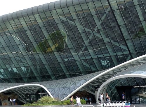 Heydar Aliyev International Airport Among World’s 13 Most Beautiful Airports