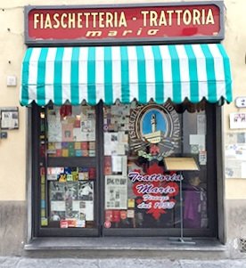Cozy Italian restaurants in Florence.
