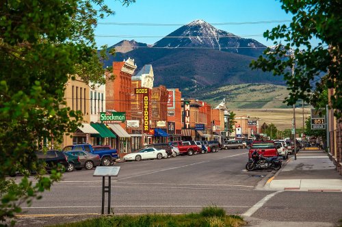 13 Most Beautiful Small Towns In Montana