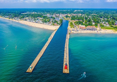 11 Most Beautiful Beaches In The Great Lakes