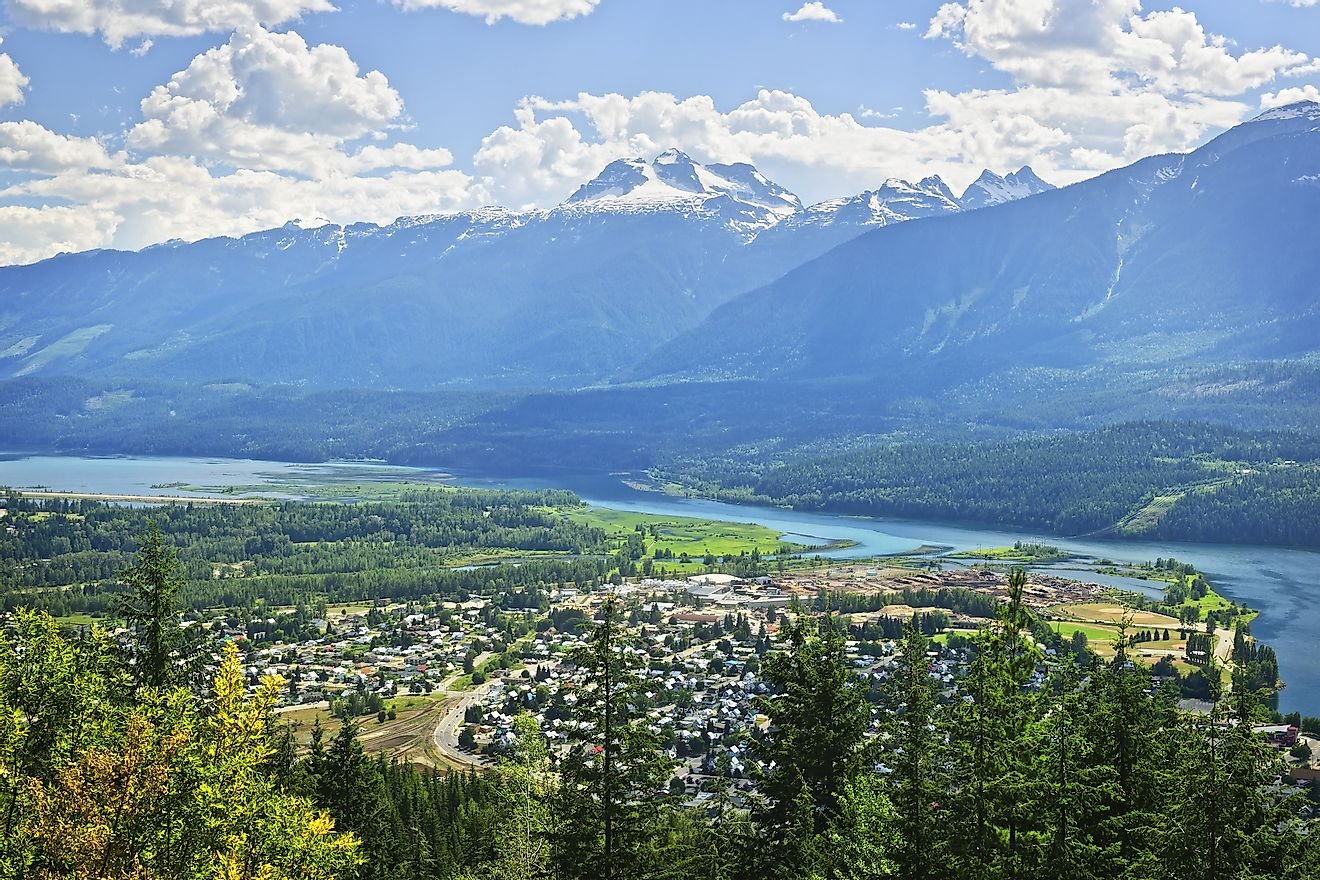Best Small Towns For An Interior British Columbia Road Trip