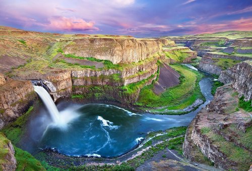 The 10 Most Picturesque Waterfalls in the US
