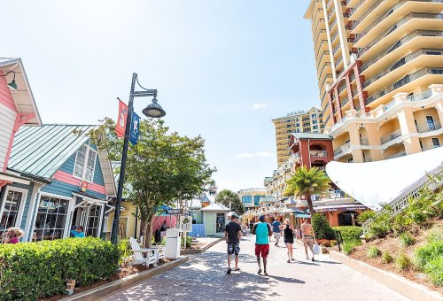 8 Most Inviting Towns in Florida's Emerald Coast