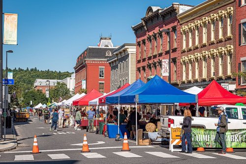 6 Senior-Friendly Towns in Vermont