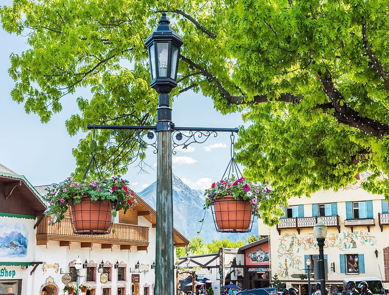 9 American Towns That Look Like You're In Europe