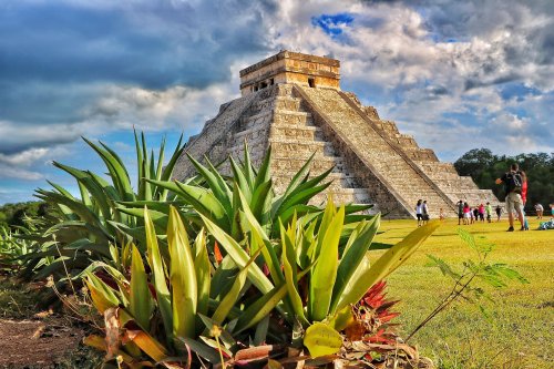 11 Civilizations That Disappeared Under Mysterious Circumstances