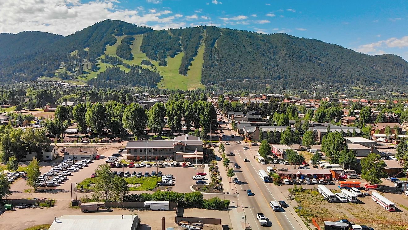 9 Most Beautiful Small Towns In Wyoming