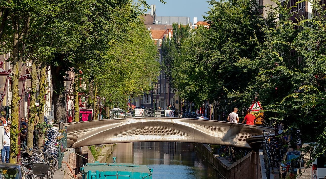 3D-Printed Bridge Debuts in Amsterdam - cover