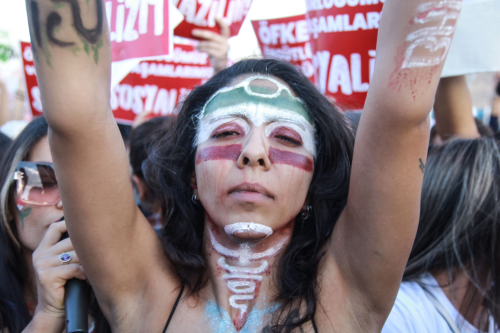 Brazil Runoff, More Ukraine Gains, Iran Protests Go Global