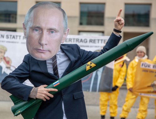 The Days After: What Would Happen If Putin Opts For A Tactical Nuclear Strike