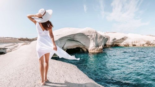 12 Dreamy Greek Island Resorts So Luxurious You’ll Never Want To Leave
