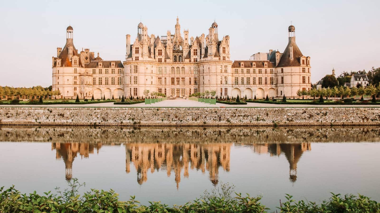 These 12 Gorgeous French Castles Will Make You Believe in Fairytales Again