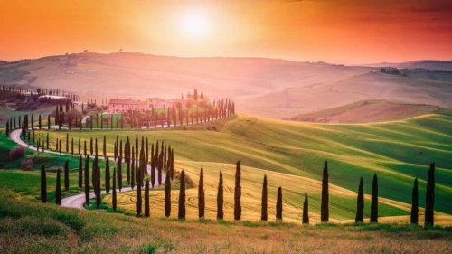 These 12 Beautiful Destinations Make Retiring Look Better Than Ever