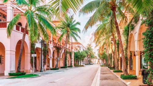 12 Pricey U.S. Vacation Destinations—Are They Worth It?