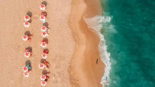 12 Gorgeous Beach Towns on the East Coast for Your Next Getaway
