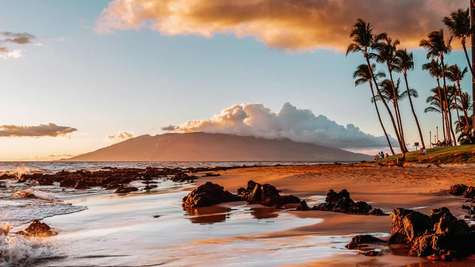 12 Most Romantic Honeymoon Destinations in the US