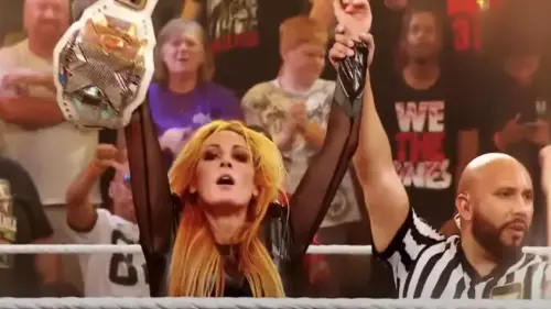 Il main roster WWE invade NXT: la strategia risulta vincente e gli ascolti si alzano