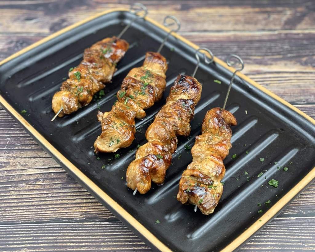 Hoisin Hähnchenbrust Spieße
