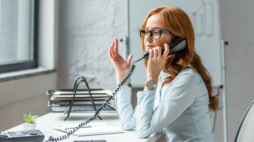 14 Jobs That Are Fading Away in the Modern World