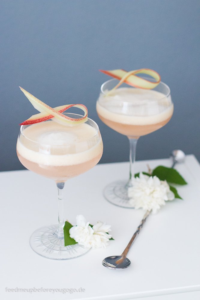 Rhubarb Sour: ein Gin-Cocktail mit Rhabarber