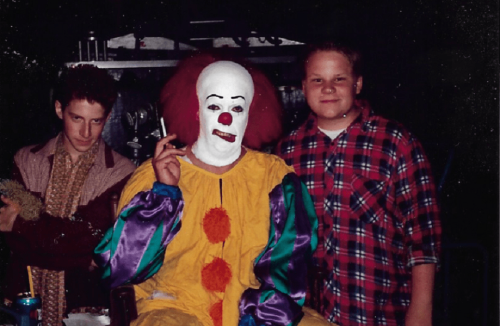 ‘Pennywise: The Story of IT’: Check Out These Rare Behind the Scenes ...