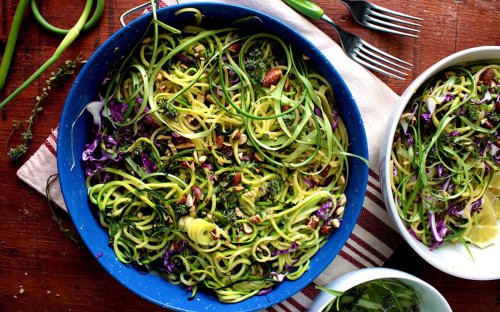 15 Zesty Zucchini “Zoodle” Dishes