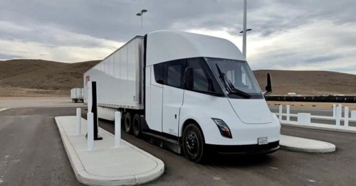 Tesla Semi completes first 500-mile trip with a full load