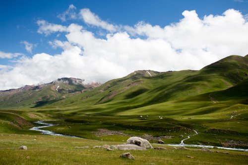 Trekking in Kyrgyzstan: A Detailed Guide from Local Expert