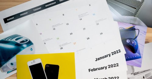 this-classic-wall-calendar-highlights-some-important-moments-in-apple-s