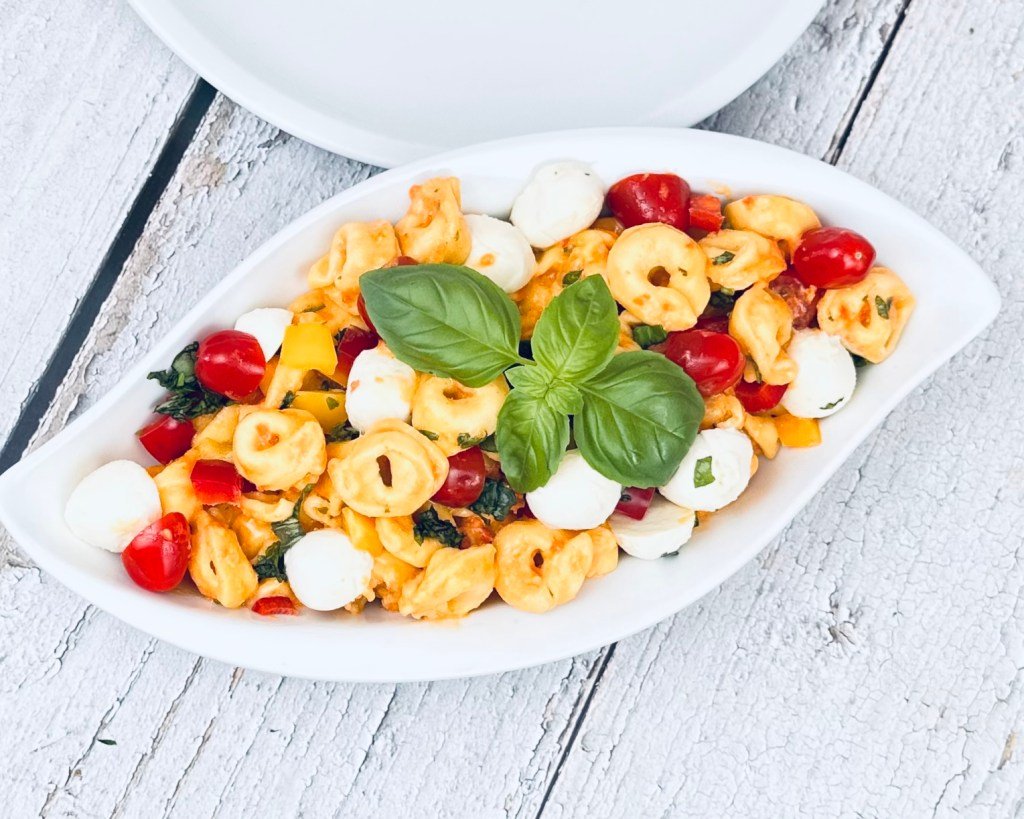 Pesto Calabrese Tortellini Salat