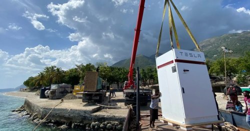 Tesla Powerpacks to help power critical hospital in Haiti having issues with its solar system