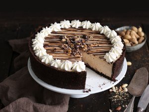 No-Bake Erdnussbutter Cheesecake