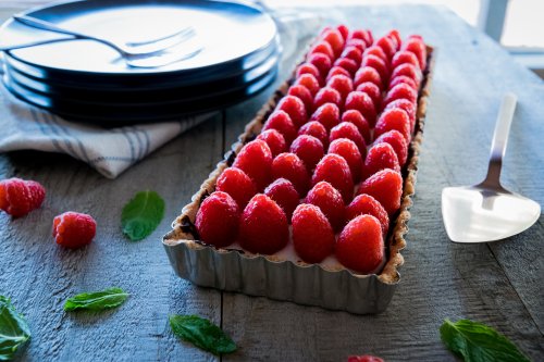 coconut cream and raspberry tart - Husbands That Cook