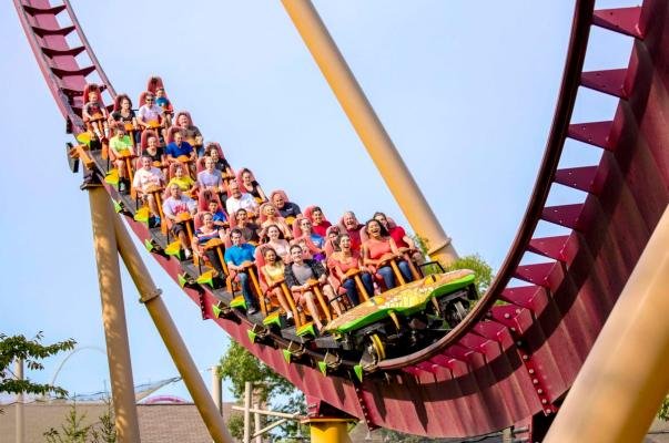 7 Most Dangerous Amusement Parks in the U.S.
