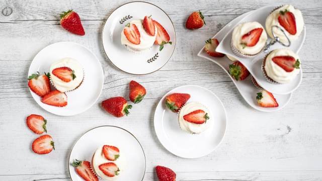 Creating stunning food photography in natural window light