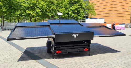 Tesla unveils solar range extender trailer with SpaceX Starlink internet terminal